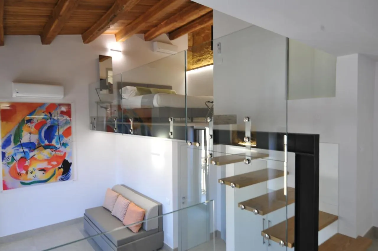 Agrigento Luxury Suite Kandinskij 0*,