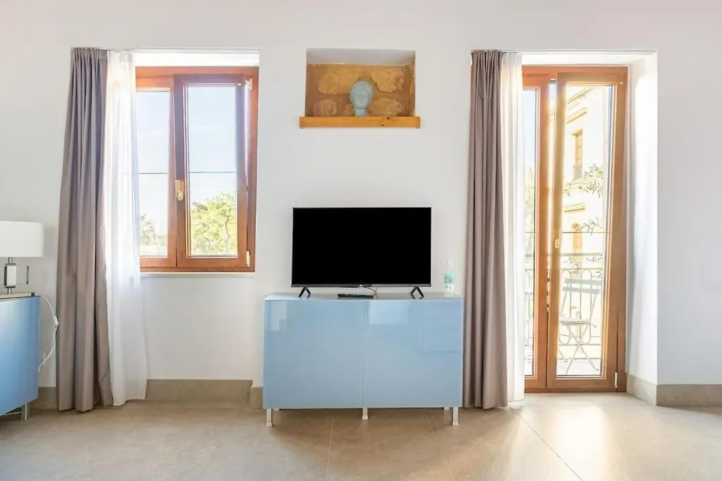 Agrigento Luxury Suite Kandinskij Apartment